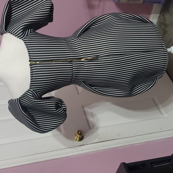 Vin Vin Stripe Dress - Picture 2 of 2